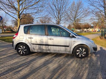 Renault Scénic 1.6 16 v Avantage - 9