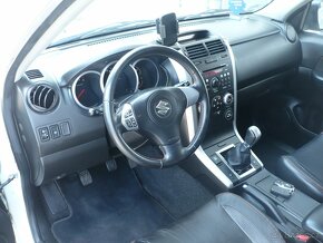 Suzuki Grand Vitara  1.6  VVT Klima - 9