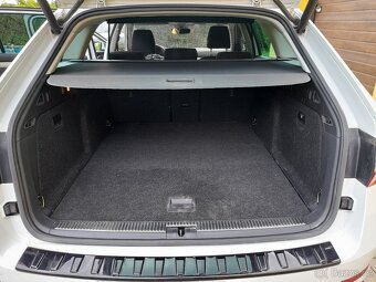 ŠKODA SUPERB III KOMBI 2,0 TDI,7-DSG,NAVI,2018 - 9