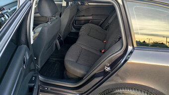 Škoda Superb II kombi  2.0 TDi - 9