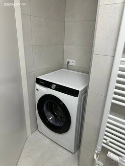 Pronájem bytu 2+kk 60 m² Sokolova, Praha - Karlín - 9