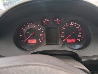 Seat Ibiza 1.4 MPI (55 kW), rok 2005 - 9