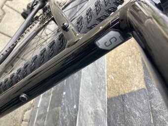 Gravel kolo - velikost rámu S - 9