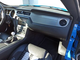 FORD MUSTANG SHELBY GT500 528kW - 9