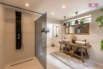 Prodej rodinného domu, 167 m², Račice, ul. Račice - 9