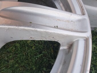 Alu kola 5x112 R17 Dezent - 9
