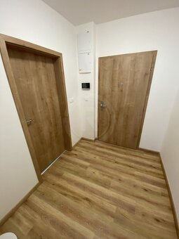 PRONÁJEM BYTU 1+KK S TERASOU A PARKOVACÍM STÁNÍM, ČESKÉ VRBN - 9