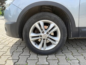 NIssan Qashqai 2.0 dCi ČR TOP DPH - 9