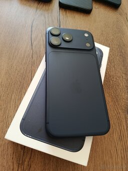 Apple iphone 17 Pro Max 256gb Modry - 9