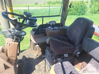 JOHN DEERE 8200 4X4 - 9
