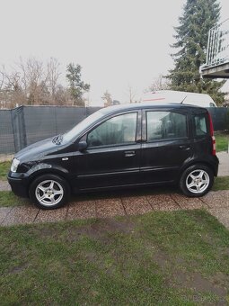 Fiat Panda 1.1 BENZÍN ROK 2009 - 9