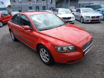 VOLVO S40 1,8i 16V - 9