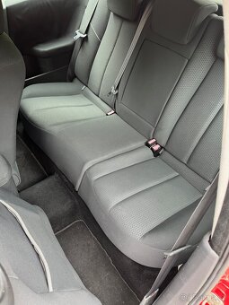 Renault Megane 1.6 16V - 9