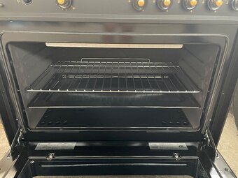Velký plynový sporák s troubou, Bertazzoni La Germania G80RU - 9