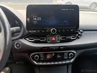 Hyundai i30 1.5 T-GDI MH • 3/2022 • 117kw • Původ ČR • ACC - 9