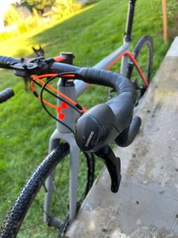 Cube Cross Race Pro - 9