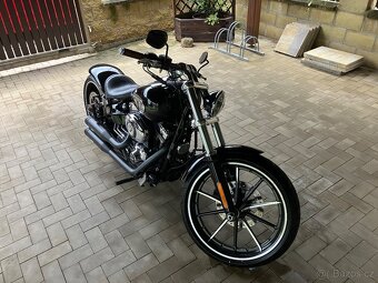 Harley Davidson FXSB Breakout 2015 - 9