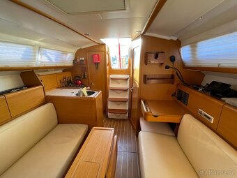 Plachetnice SUN ODYSSEY 30i - 9