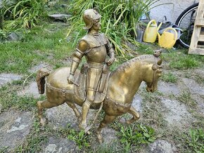 Velka starozitna jezdecká socha - 9