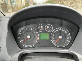Prodej Ford Fiesta 1.3 - 9