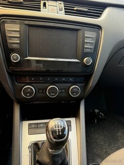 Náhradní díly Škoda Octavia III 1.6 TDI CXX RTD 139tkm - 9