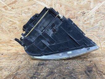 HALOGENOVÉ SVĚTLOMETY VW TOUAREG 7L 7L6941016CE/7L6941015CE - 9