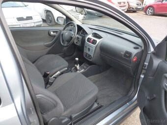 Opel Corsa 1.2i - 9