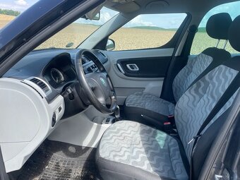 Prodám Škoda Roomster 1,9TDi 77kW rok 2008, STK 7/2027 - 9