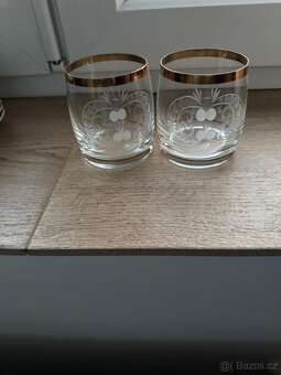 Starožitný Porcelán a sklo - 9