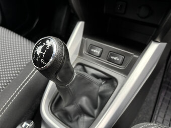 Suzuki Vitara 1,6VVT Premium 4x4,původ CZ,1.maj,servis,CEBIA - 9