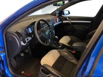 ŠKODA OCTAVIA 2.0TDI COMBI RS - 9