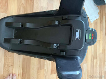 Autosedačka + isofix - 9