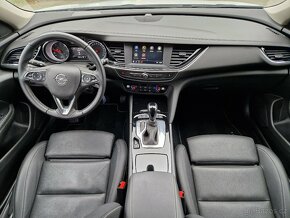 Opel Insignia 4x4 AUTOMAT COUNTRY 154KW rok 2019 - 9