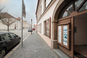 Pronájem komerčních prostor Pelhřimov (124 m²) v centru - 9