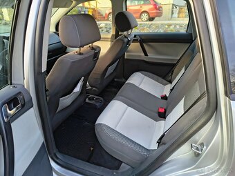 VW Polo cross 1.4 TDI Black edition - 9
