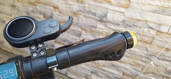 Elektrokoloběžka Janobike T10 - 9