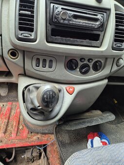 OPEL VIVARO 1.9dci (náhradní díly) - 9