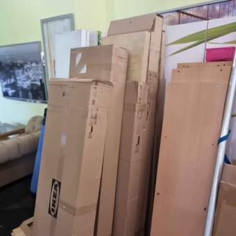 Nový pouze vybalený a sestavený čtvercový regál Ikea Expedit - 9
