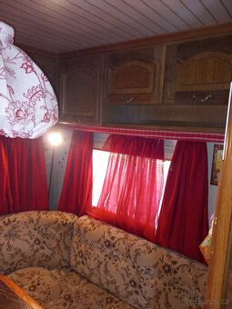 Prodám karavan hobby prestige - 9