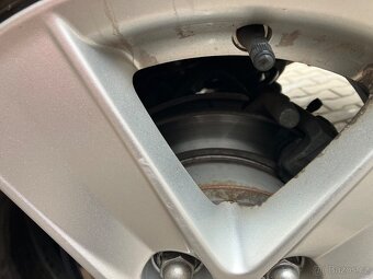 PRODAM MITSUBISHI LANCER 1,6 - 9