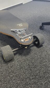Elektrický longboard Tynee Ultra X Pro - 9
