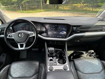 Volkswagen Touareg 3,0 TDi 210kW - 9