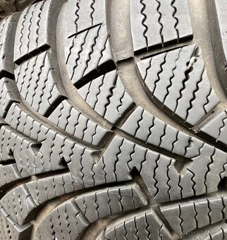 Zimní kola Octavia 4, 205/60 R16 GoodYear (2721) - 9