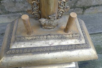 Starožitný kříž, domácí oltář s hodinami - 9