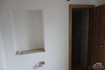 Rodinný dům Okříšky - 9