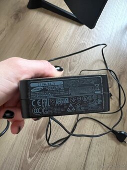 Monitor Samsung S31C - 9