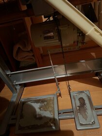 4 nitný Overlock siruba - 9