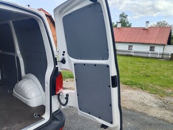 VW Transporter T6.1 2.0Tdi 2020 DPH - 9