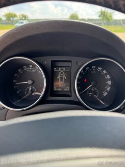 Škoda Yeti 2,0 Tdi 4x4 81 kW, TOP výbava - 9