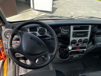 Iveco Daily 3.0 Nosič kontejneru - 9